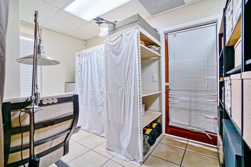 More Photos Of 8200-8358 NW 30th Ter, Doral Coworking Space