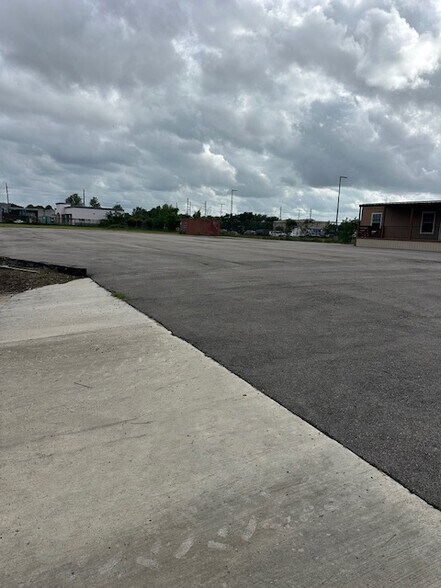 More Photos Of 11800 South Gessner Road, Houston Land For Sale