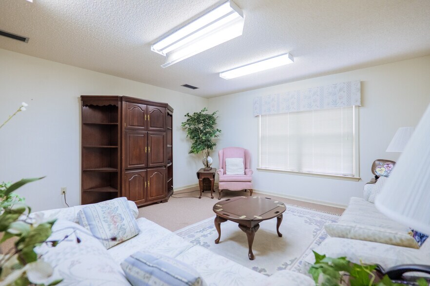 More Photos Of 3185 Madison Hwy, Valdosta Office For Sale