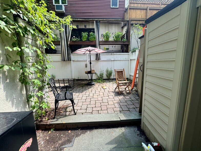 More Photos Of 509 Washington St, Hoboken Apartments For Lease