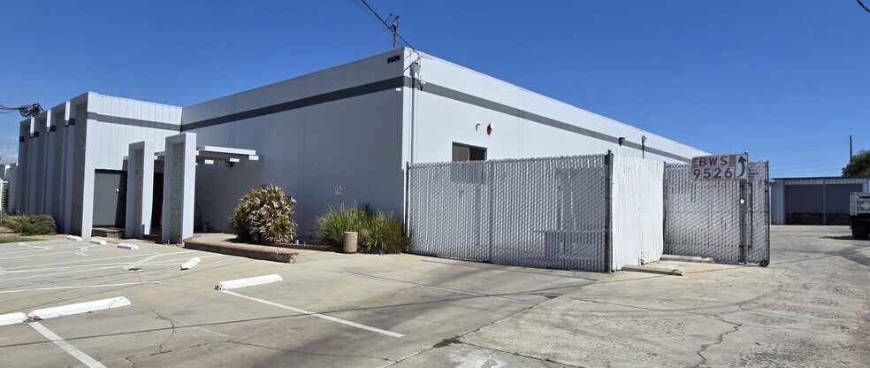More Photos Of 9526 Ann St, Santa Fe Springs Manufacturing For Lease