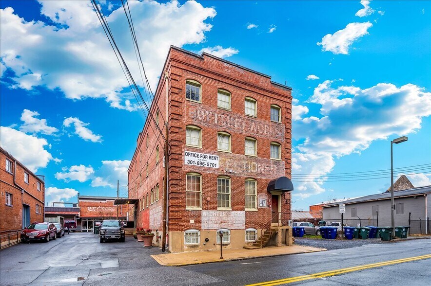 More Photos Of 47 E All Saints St, Frederick Loft Creative Space For Sale