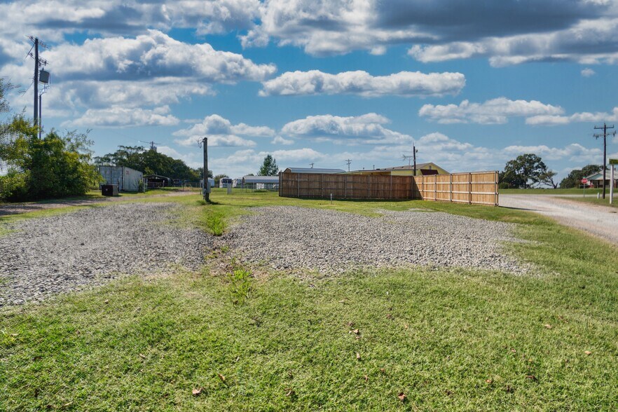 More Photos Of 347203 US Route 66 Hwy, Chandler Trailer Camper Park For Sale