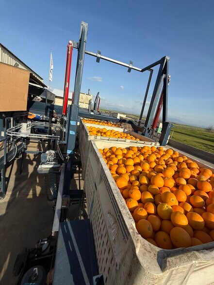 More Photos Of 8507 Rd 256, Terra Bella Food Processing For Sale