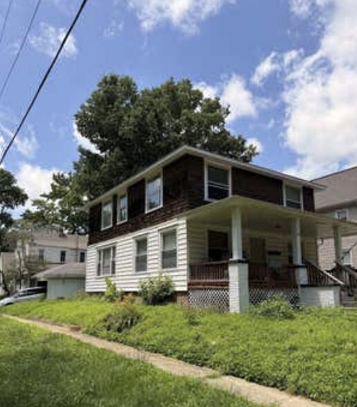 More Photos Of 843 S Glenwood Ave, Springfield Apartments For Sale