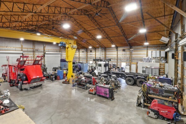 More Photos Of 1018 Abiff Rd, Bon Aqua Service For Sale