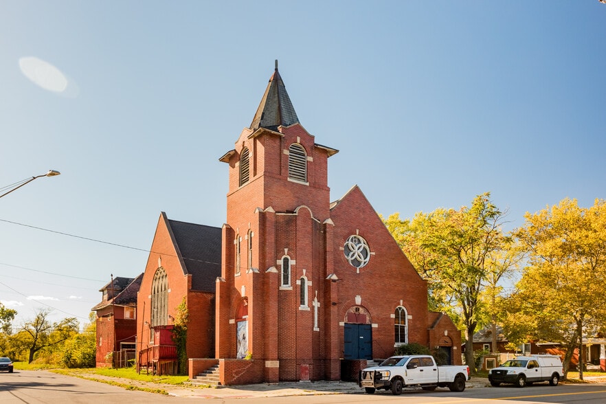 Primary Photo Of 4103 Cadillac Blvd, Detroit Religious Facility For Sale