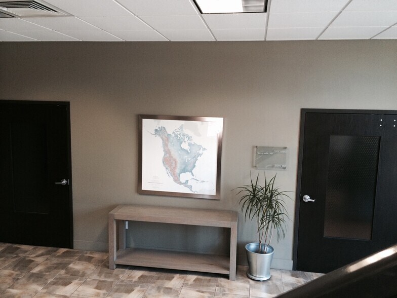 More Photos Of 1504 E Grand River Ave, East Lansing Medical For Lease