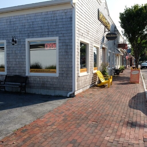 More Photos Of 667-681 Main St, Dennis Port Storefront For Lease