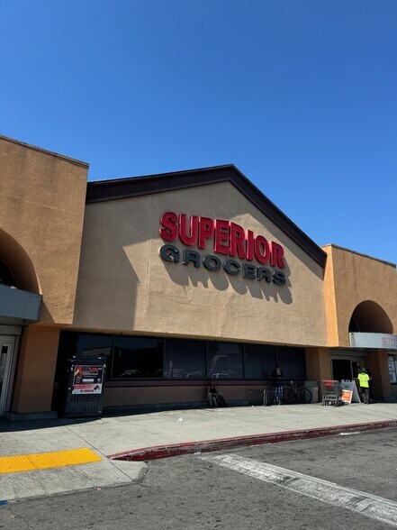 More Photos Of 200-223 E Compton Blvd, Compton Unknown For Lease