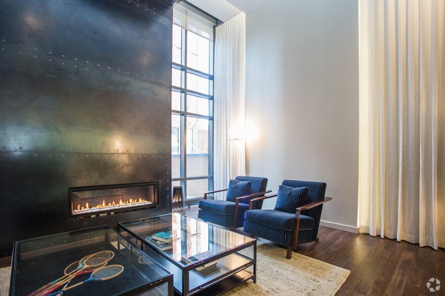 More Photos Of 1008 N Glebe Rd, Arlington Apartments For Lease