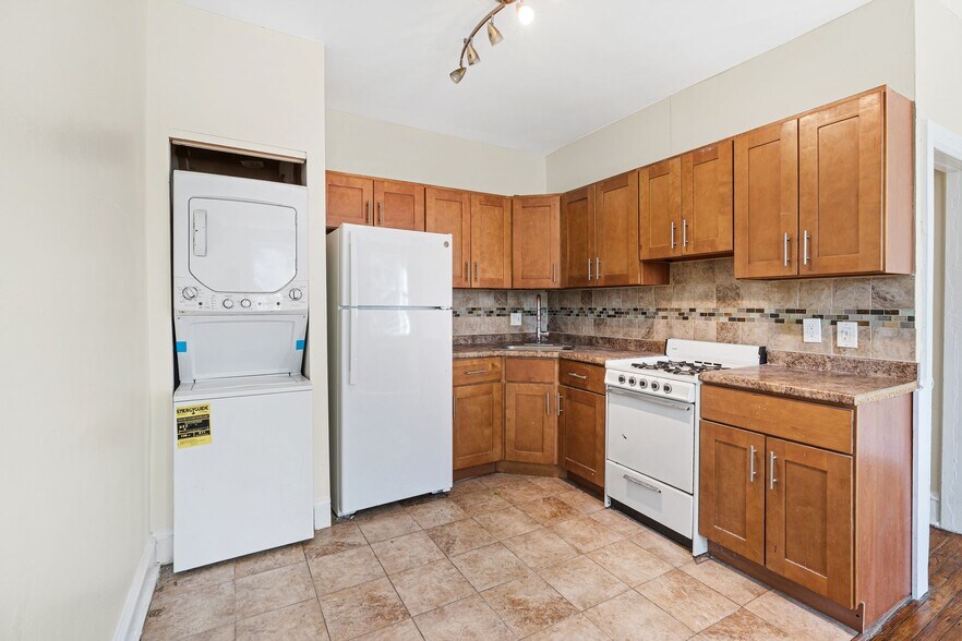 More Photos Of 522 S 5th St, Philadelphia Storefront Retail Residential For Sale
