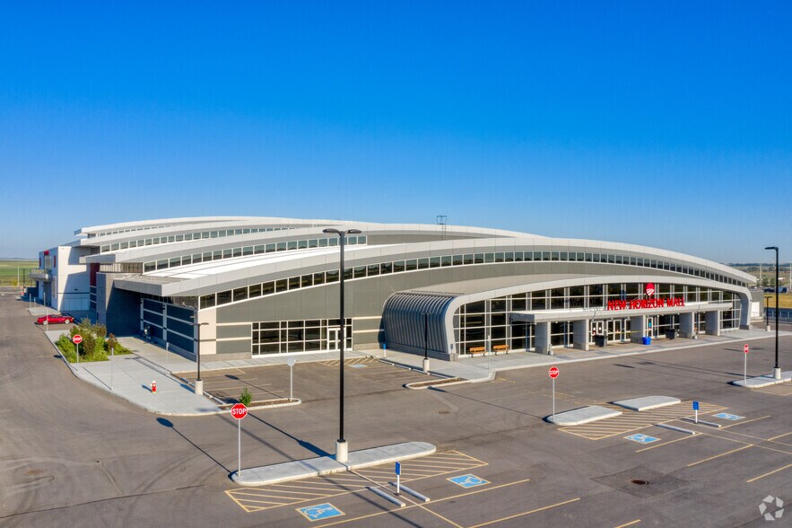 More Photos Of 260300 Writing Creek Cres, Balzac Storefront Retail Office For Lease