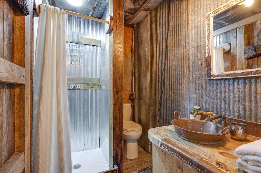 More Photos Of 11882 New Highway 68, Tellico Plains Storefront Retail Office For Sale