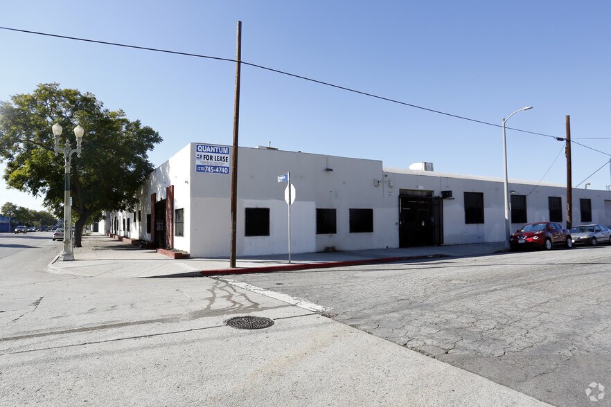 More Photos Of 3101-3115 S Broadway, Los Angeles Manufacturing For Lease