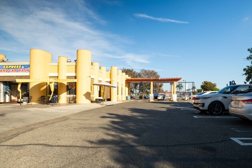 More Photos Of 2285 Newport Blvd, Costa Mesa Carwash For Lease