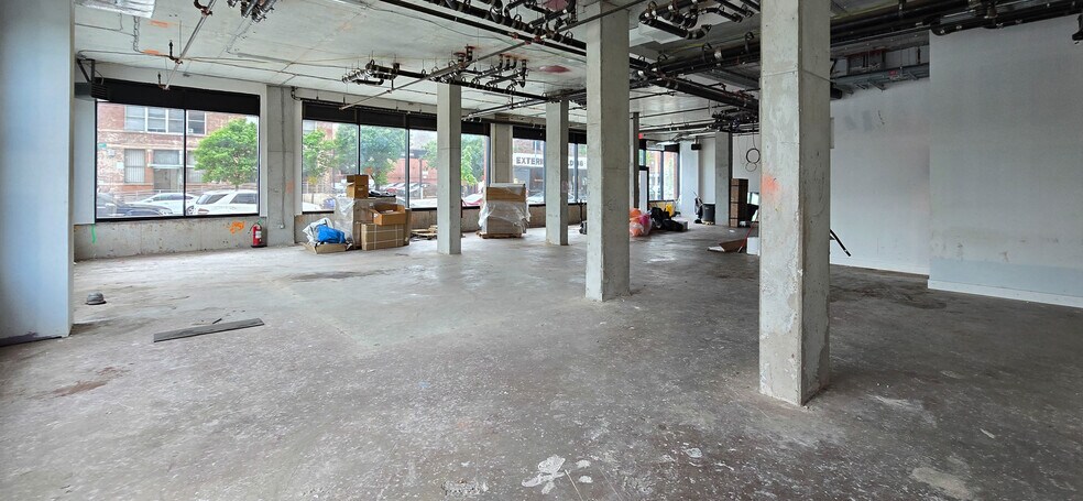 More Photos Of 40 Bruckner Blvd, Bronx Apartments For Lease