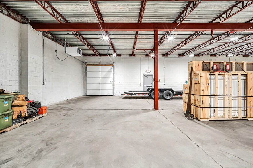 More Photos Of 2168 Bennett Rd, Philadelphia Warehouse For Lease