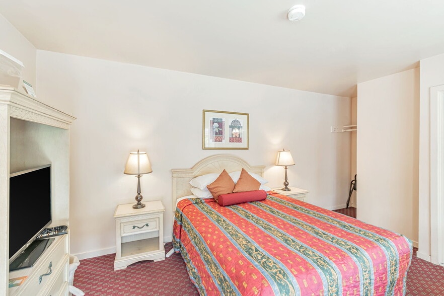 More Photos Of 7525 Mission St, Daly City Hotel For Sale