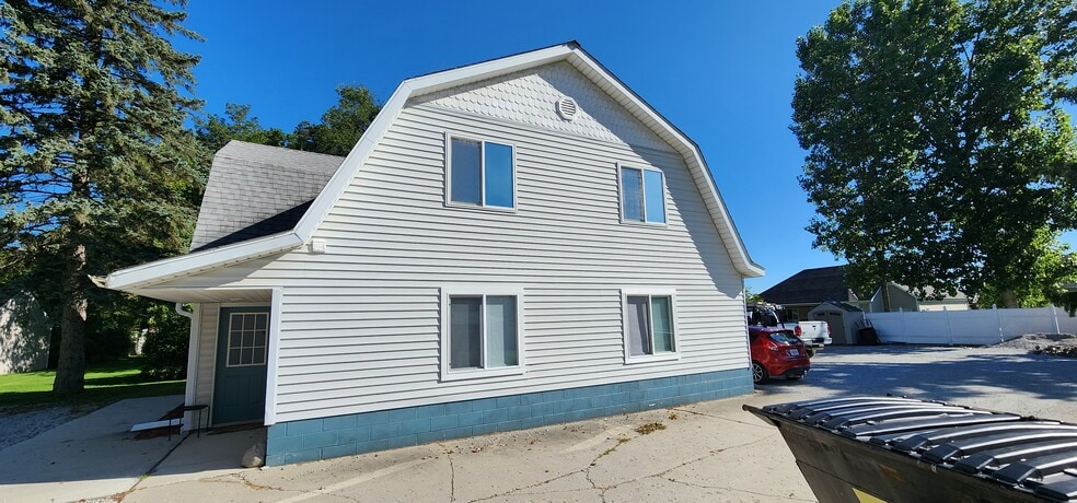 More Photos Of 70190 N Main St, Richmond Multifamily For Sale