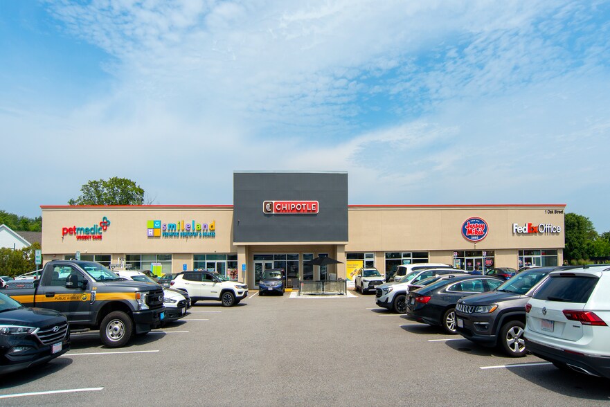 Primary Photo Of 1 Oak St, Westborough Unknown For Lease