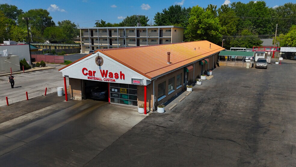 Primary Photo Of 4450 E Main St, Columbus Carwash For Sale