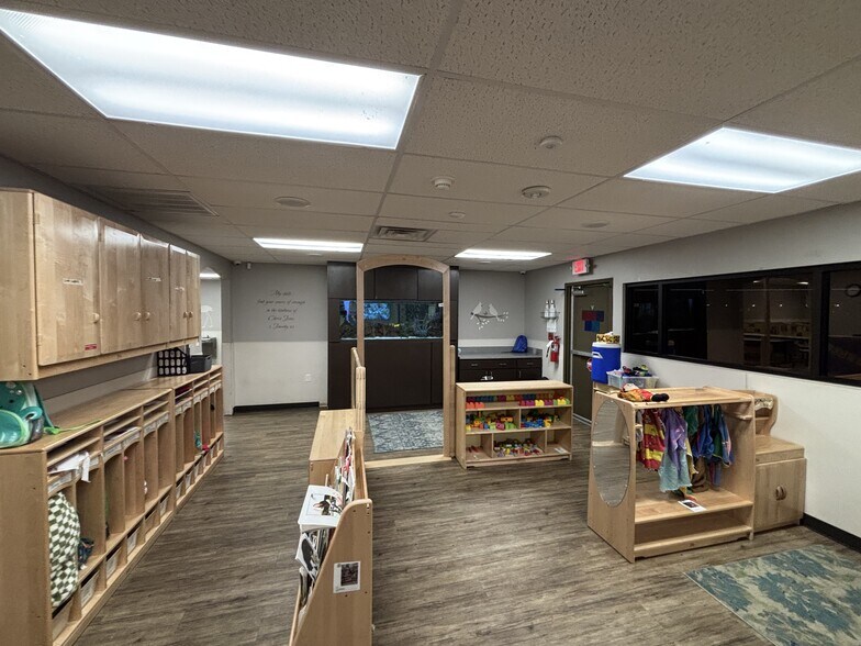 More Photos Of 5211 13th St, Lubbock Daycare Center For Sale