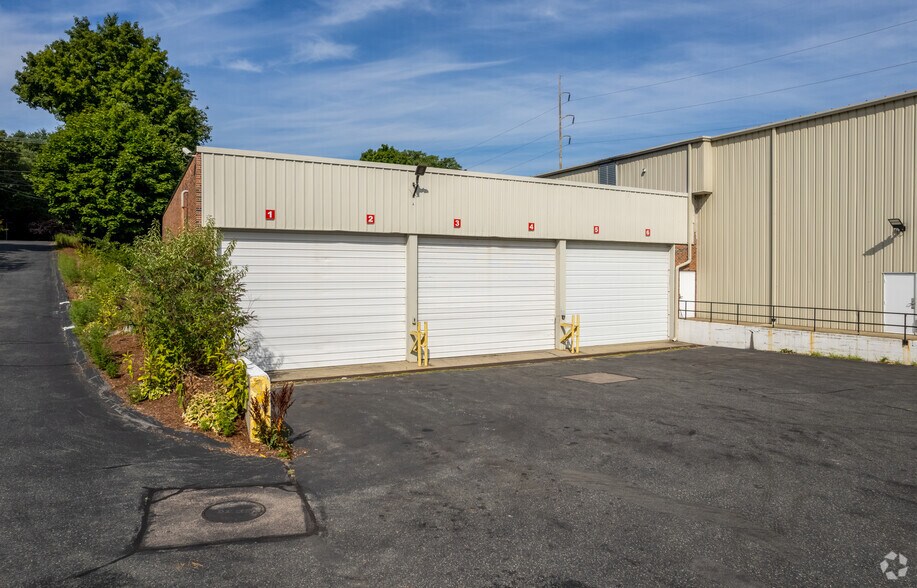 More Photos Of 111 Milk St, Westborough Warehouse For Lease
