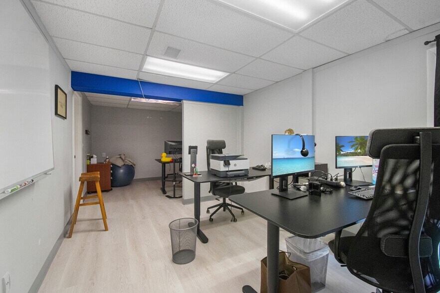 More Photos Of 315 11th Ave N, Jacksonville Beach Medical For Lease