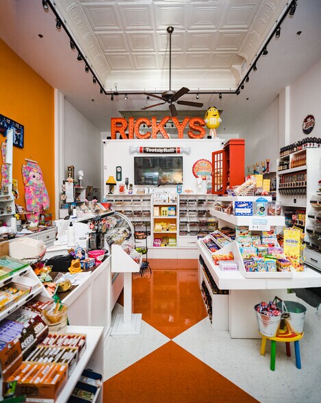 More Photos Of 447 State St, Salem Apartments For Lease