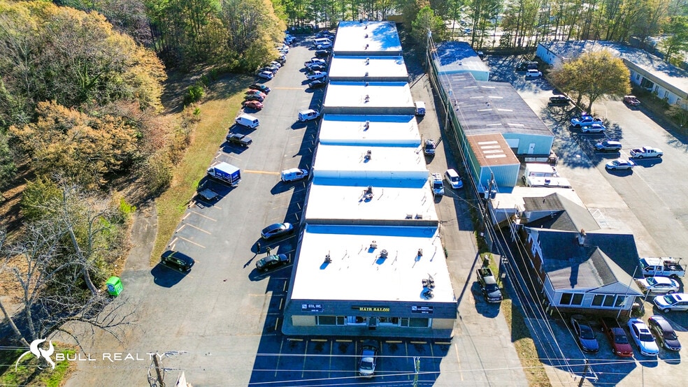 More Photos Of 5891 New Peachtree Rd, Doraville Warehouse For Lease