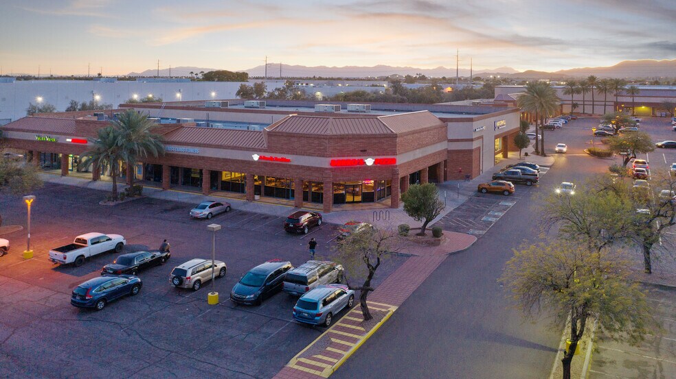 More Photos Of 725 W Warner Rd, Tempe Unknown For Lease