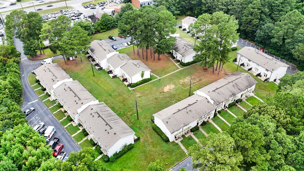 More Photos Of 7234 Tara Blvd, Jonesboro Apartments For Sale