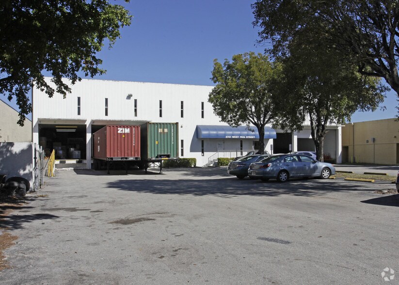 Primary Photo Of 2741 W 76th St, Hialeah Warehouse For Lease