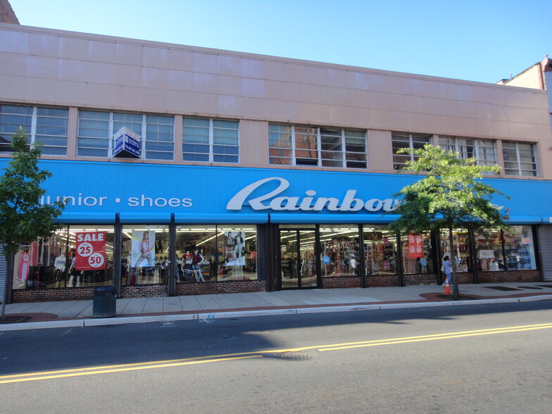 Primary Photo Of 109 E State St, Trenton Storefront Retail Office For Lease