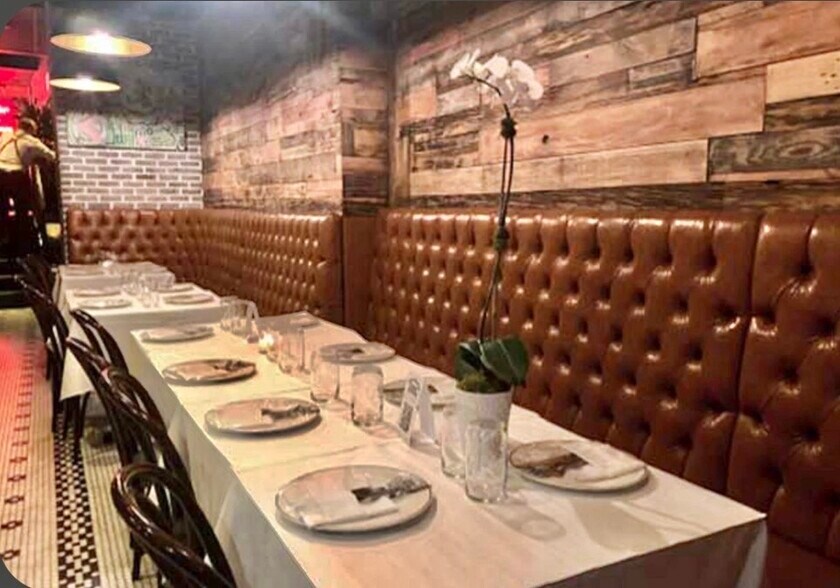 More Photos Of 150 Nassau St, New York Apartments For Sale