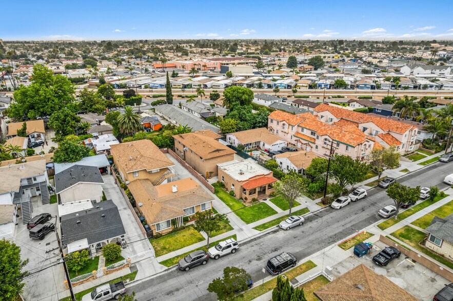 More Photos Of 9527 Los Angeles St, Bellflower Apartments For Sale