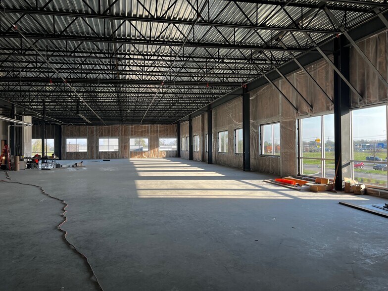 More Photos Of 115 Willard Hagan Dr, Lebanon Office For Lease