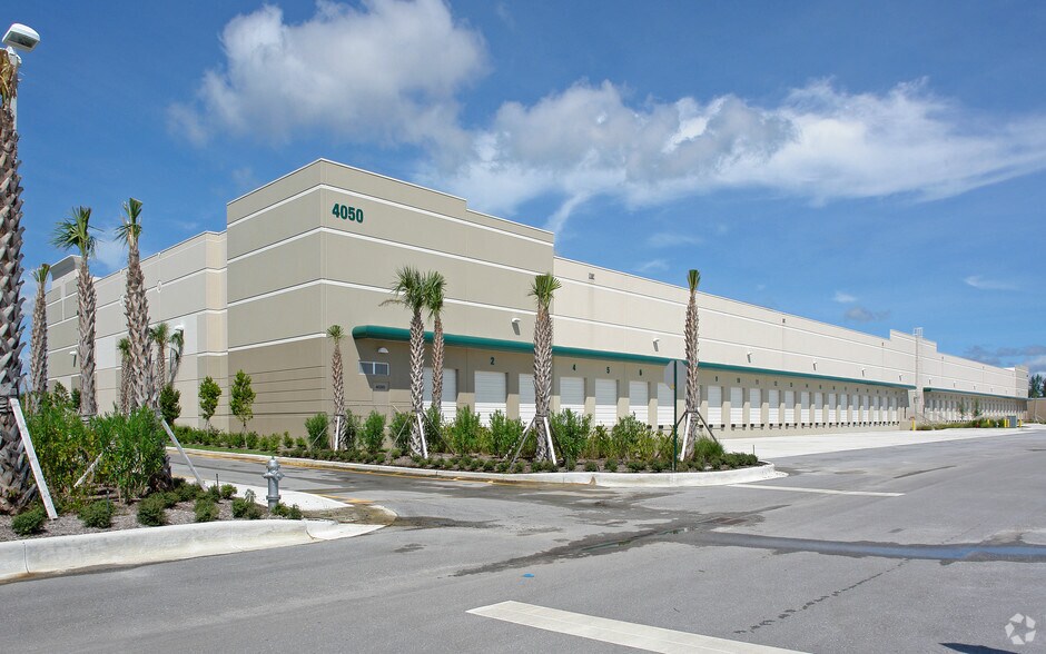 More Photos Of 4050 NW 126th Ave, Coral Springs Warehouse For Lease