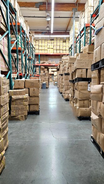 More Photos Of 936-972 E 31st St, Los Angeles Warehouse For Lease