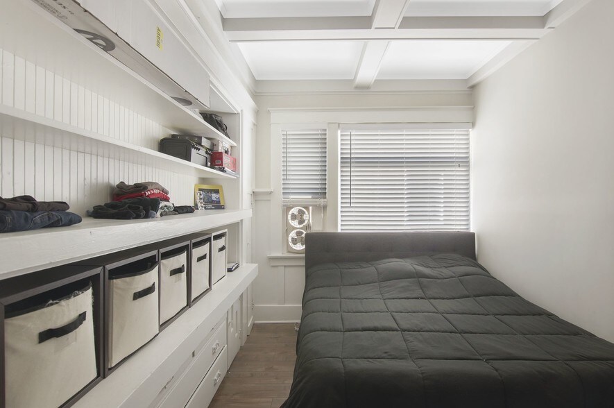 More Photos Of 1142-1148 E 1st St, Long Beach Apartments For Sale
