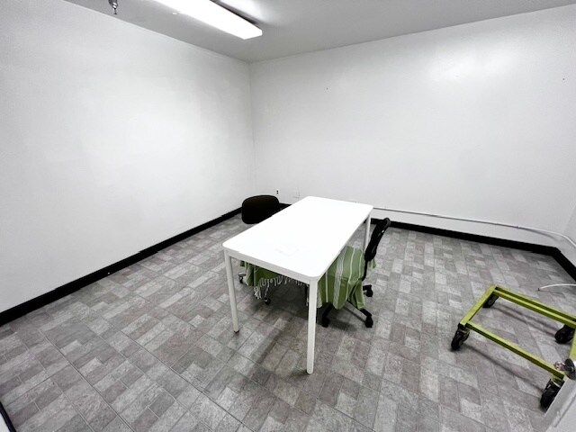 More Photos Of 620 S Clarence St, Los Angeles Manufacturing For Lease