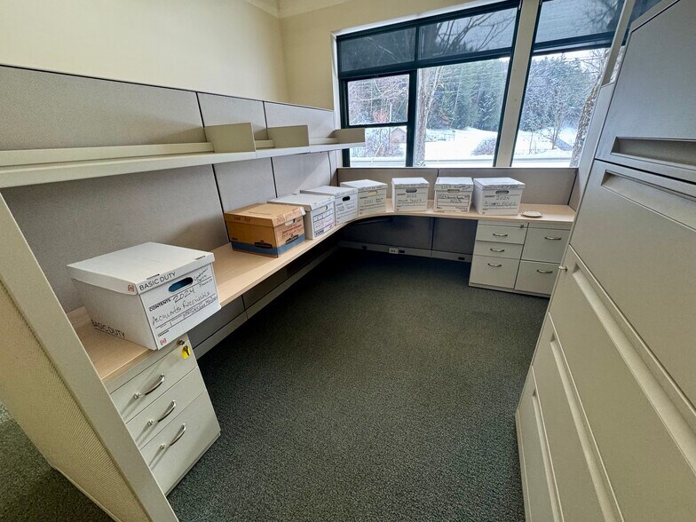 More Photos Of 19 Archertown Rd, Orford Distribution For Sale