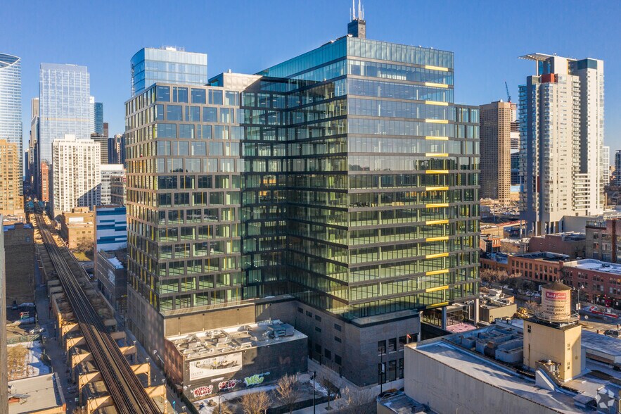 More Photos Of 167 N Green St, Chicago Office For Lease