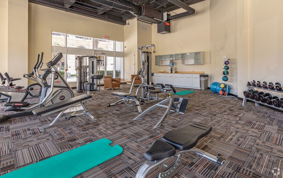 More Photos Of 222 Lakeview Ave, West Palm Beach Office For Lease