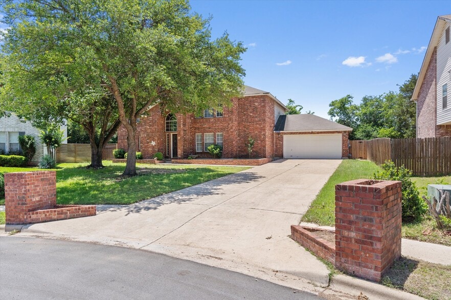 More Photos Of 201 Covala Dr, Cedar Park Specialty For Sale