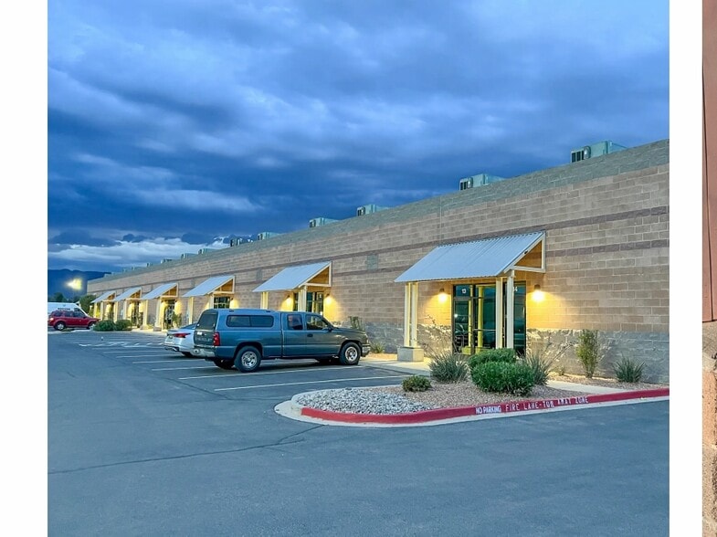 More Photos Of 5312 Rio Bravo Rd, Santa Teresa Showroom For Lease