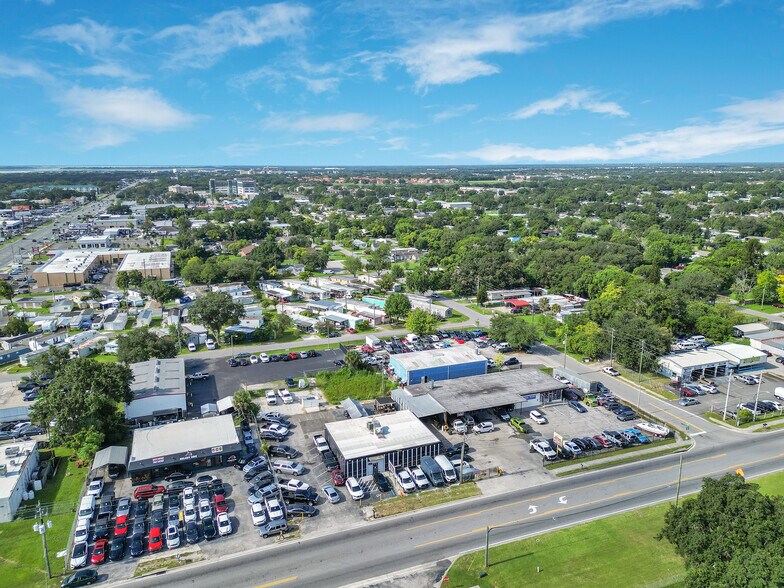 More Photos Of 120 W Carroll St, Kissimmee Industrial For Sale