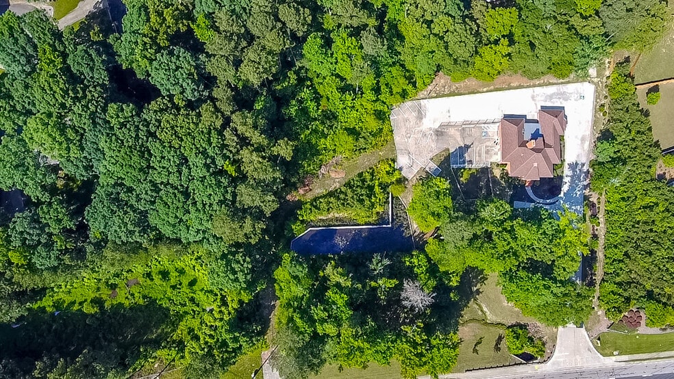 More Photos Of 2100 Gravel Springs Rd, Buford Medical For Sale