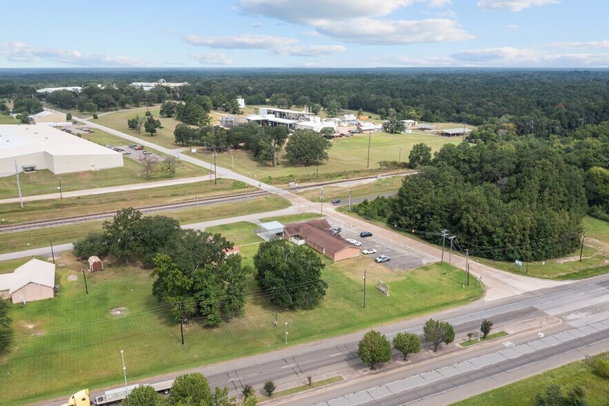 More Photos Of 100 E Borden St, Diboll Religious Facility For Sale